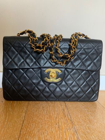 Chanel maxi flap Tasche