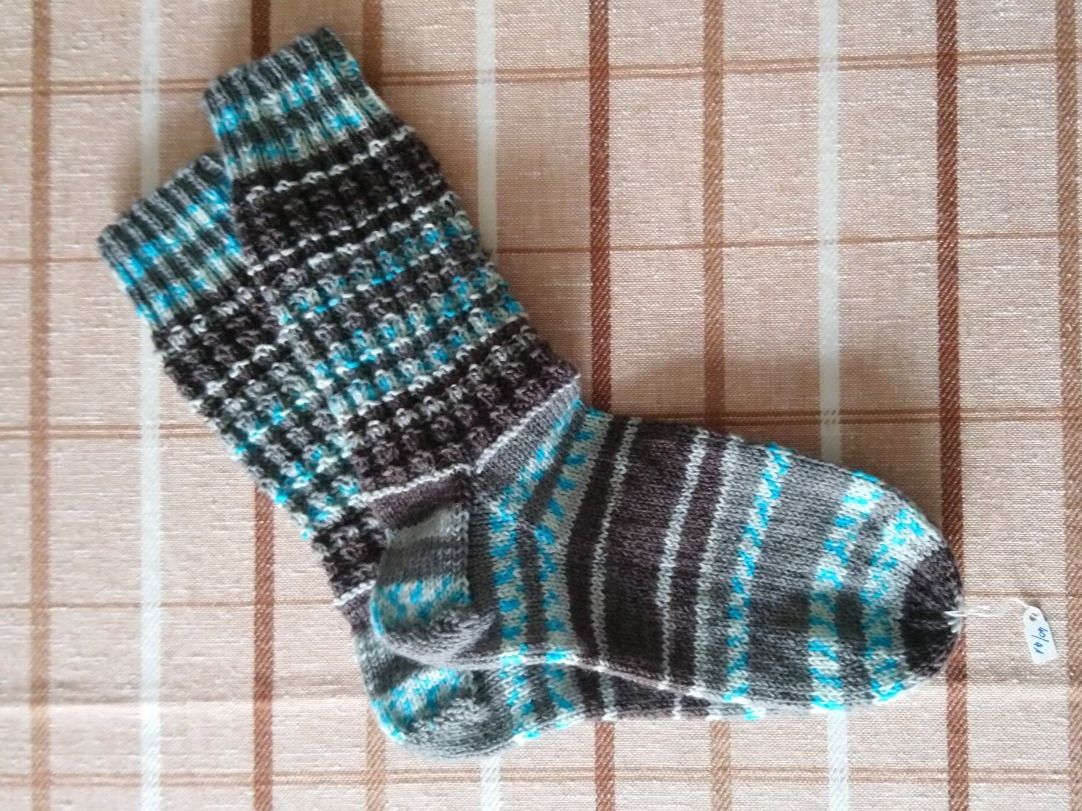 Calze: Socken gestrickt, Grösse 40/41 – Nuovo (secondo la descrizione) da Jonen venduto da h-blxgirl79