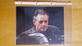 Jonathan Demme, Original Autogramm auf Grossfoto in Farbe