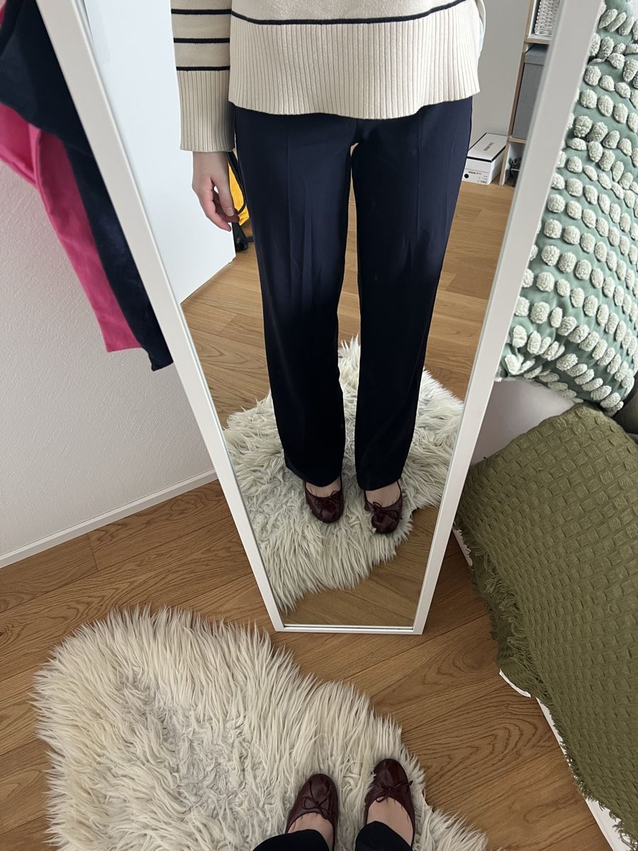 Pantaloni: Blaue Anzugshose – Nuovo (secondo la descrizione) da Frauenfeld venduto da vik_d96k 2