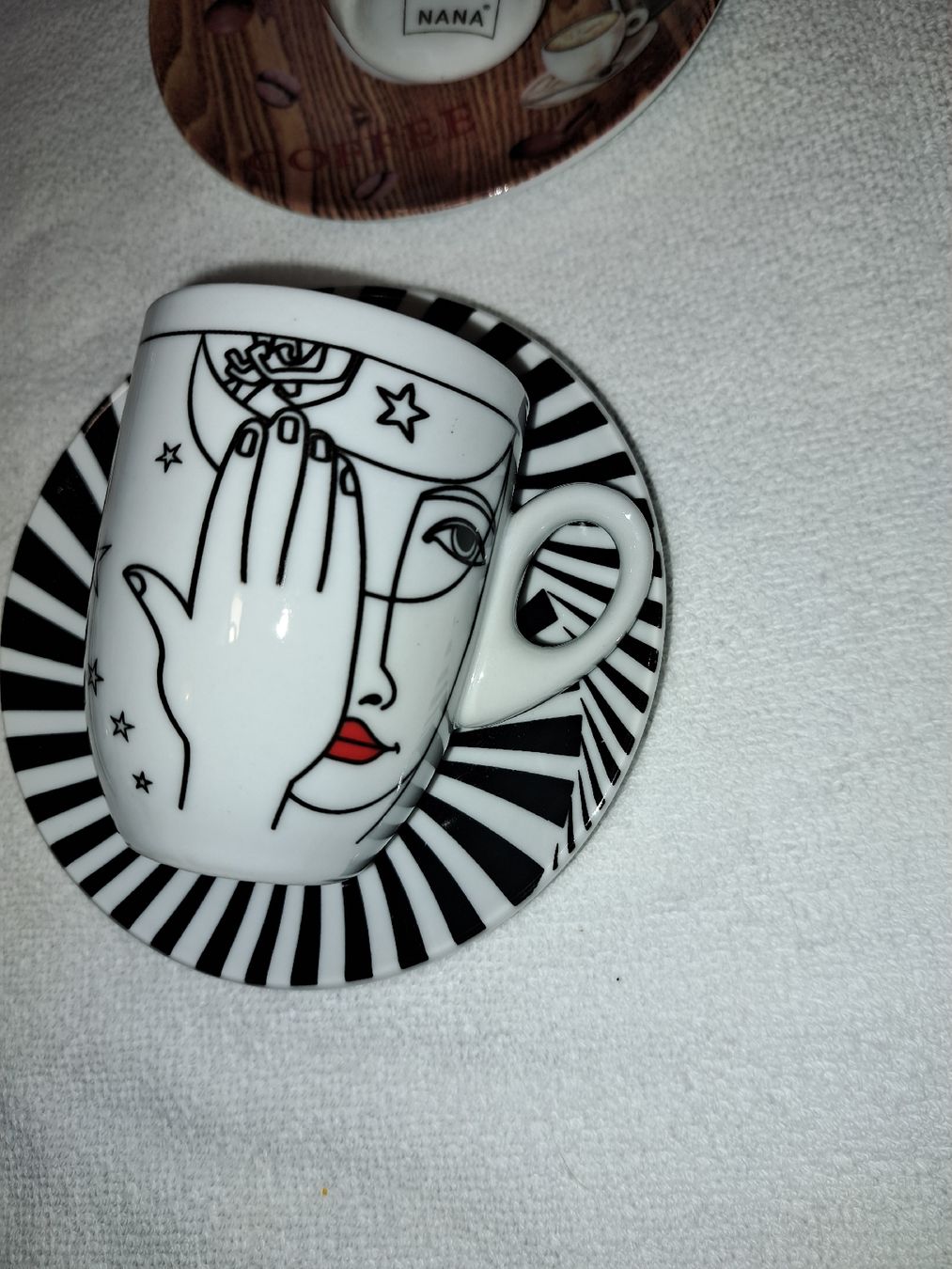Tazze: 4er Set Espressotassen mit Unterteller, Master. Neu. – Nuovo (secondo la descrizione) da Kölliken venduto da Upcycling-by-Mc-TAM 1