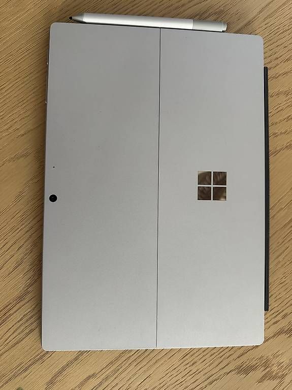 Microsoft Notebooks: Surface Pro 7 – Gebraucht aus Basel von chiar28 1
