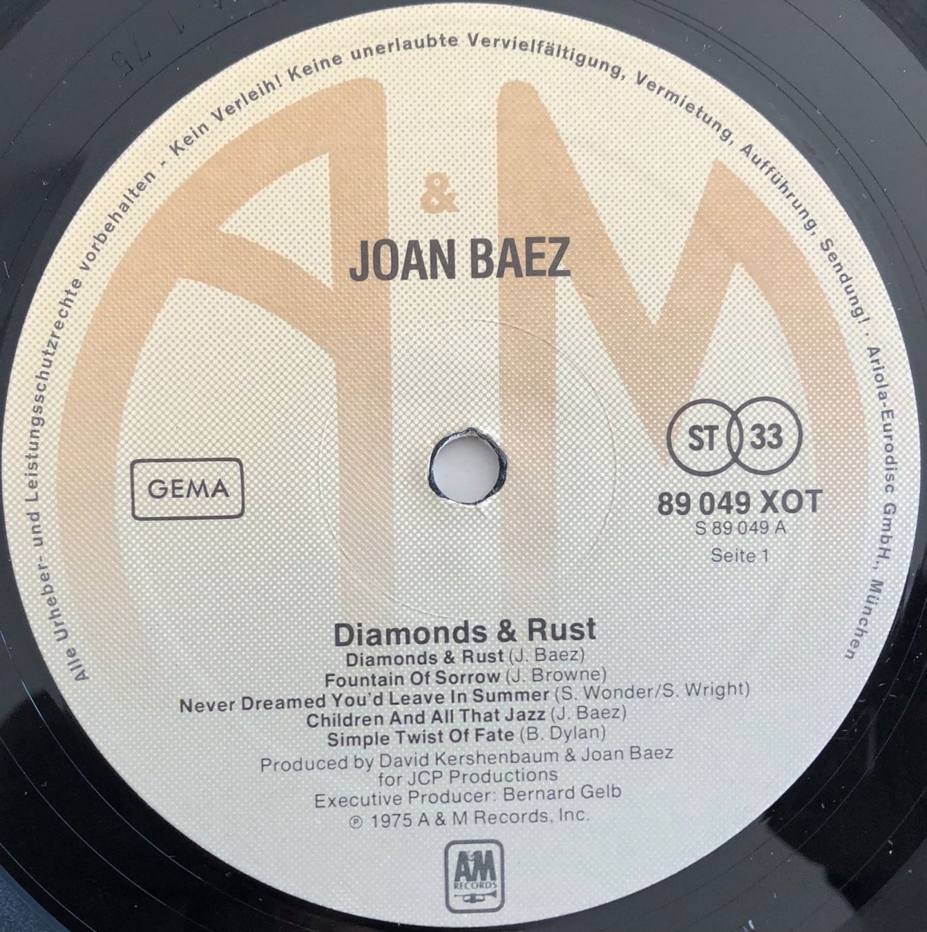 Dischi in vinile: JOAN BAEZ - DIAMONDS & RUST – Usato da Poliez-Pittet venduto da Newtown-Records 2