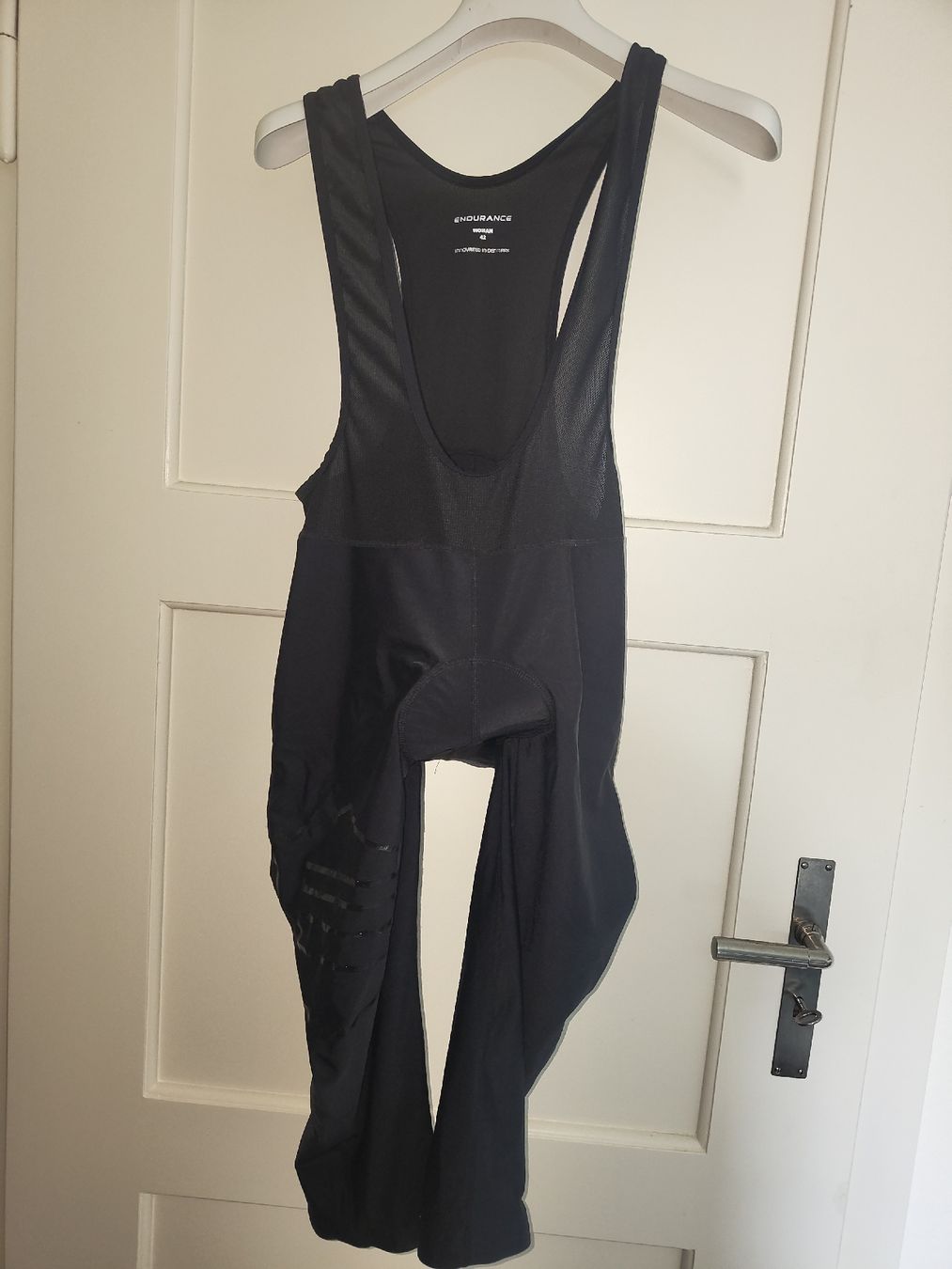 Pantaloni: Velohose Bib 3/4 Länge Grösse 42 – Nuovo (secondo la descrizione) da Chur venduto da ninalila