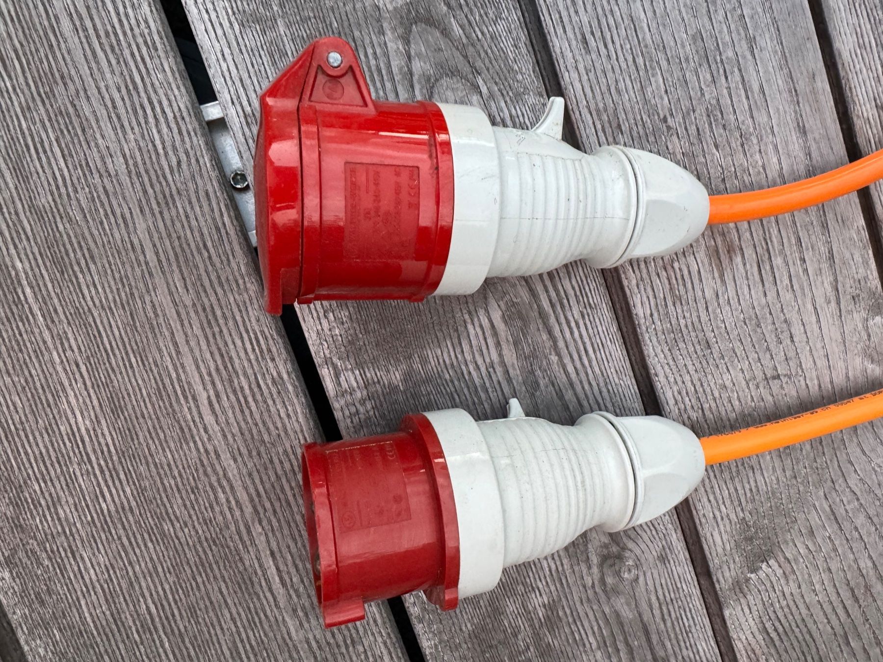 Câbles: Verlängerungskabel 3-phasig 28meter – D'occasion à Pfäffikon ZH par Hbrand71 1