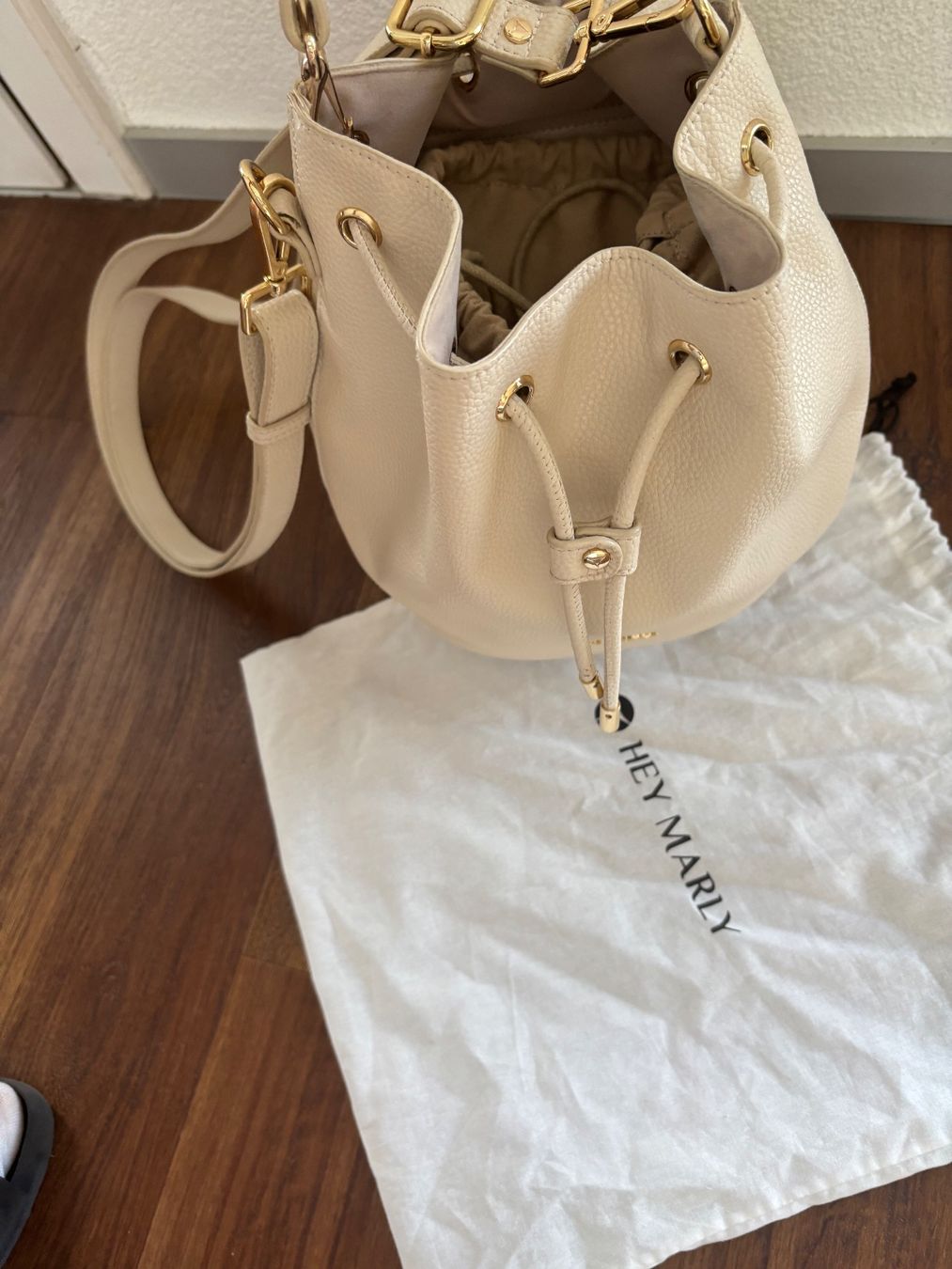 Borse da donna: Schöne Ledertasche von HEY MARLY – Usato da Effretikon venduto da Jana_K 6