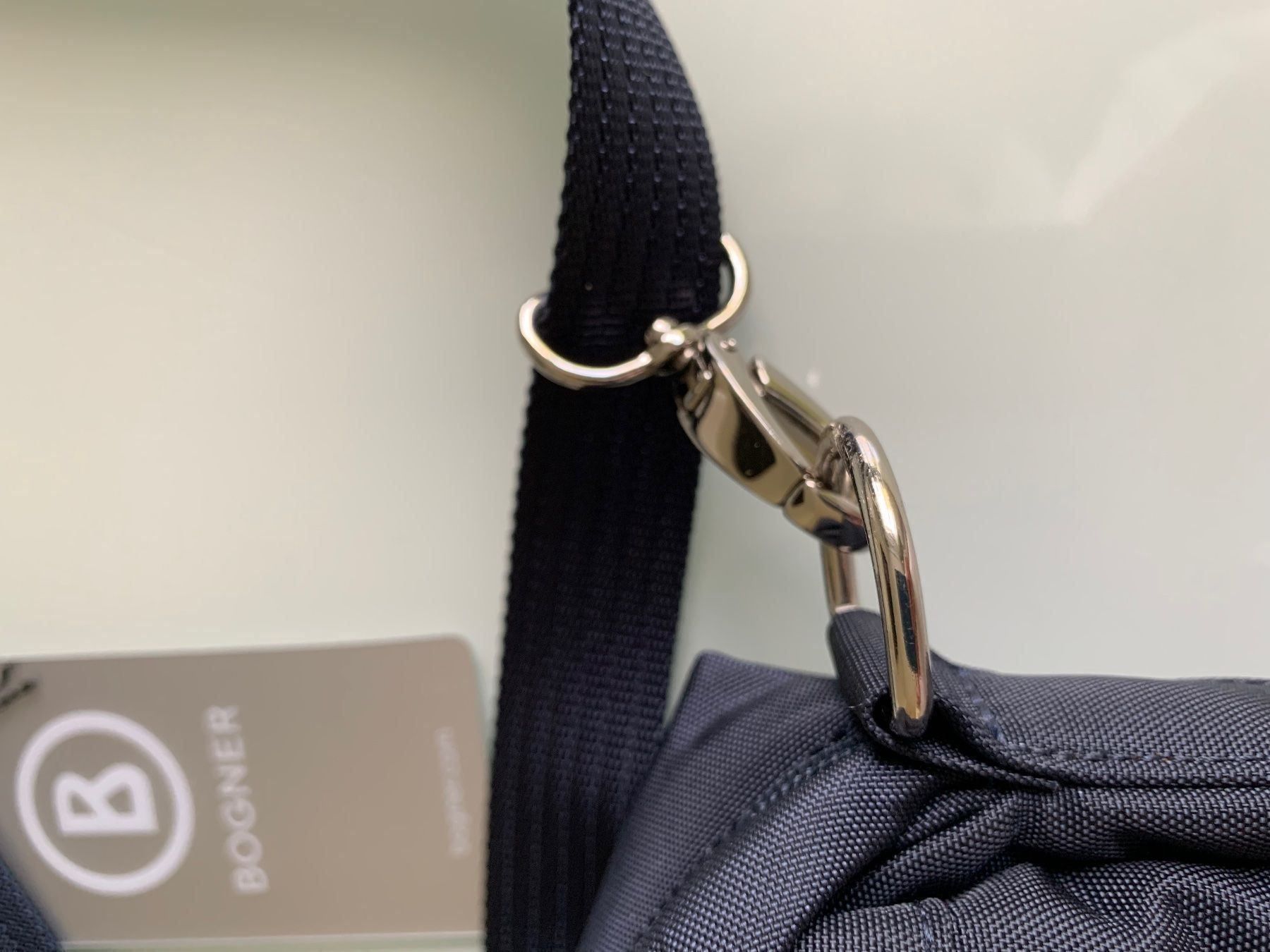 Bogner Borse da donna: Tasche Original Bogner  Dunkelblau – Nuovo (secondo la descrizione) da Adliswil venduto da atram57 4