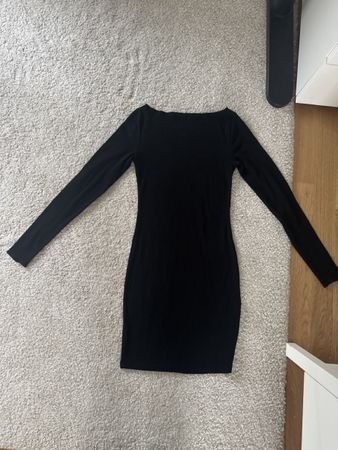 Bershka mini Strickkleid, Grosse xs, neu