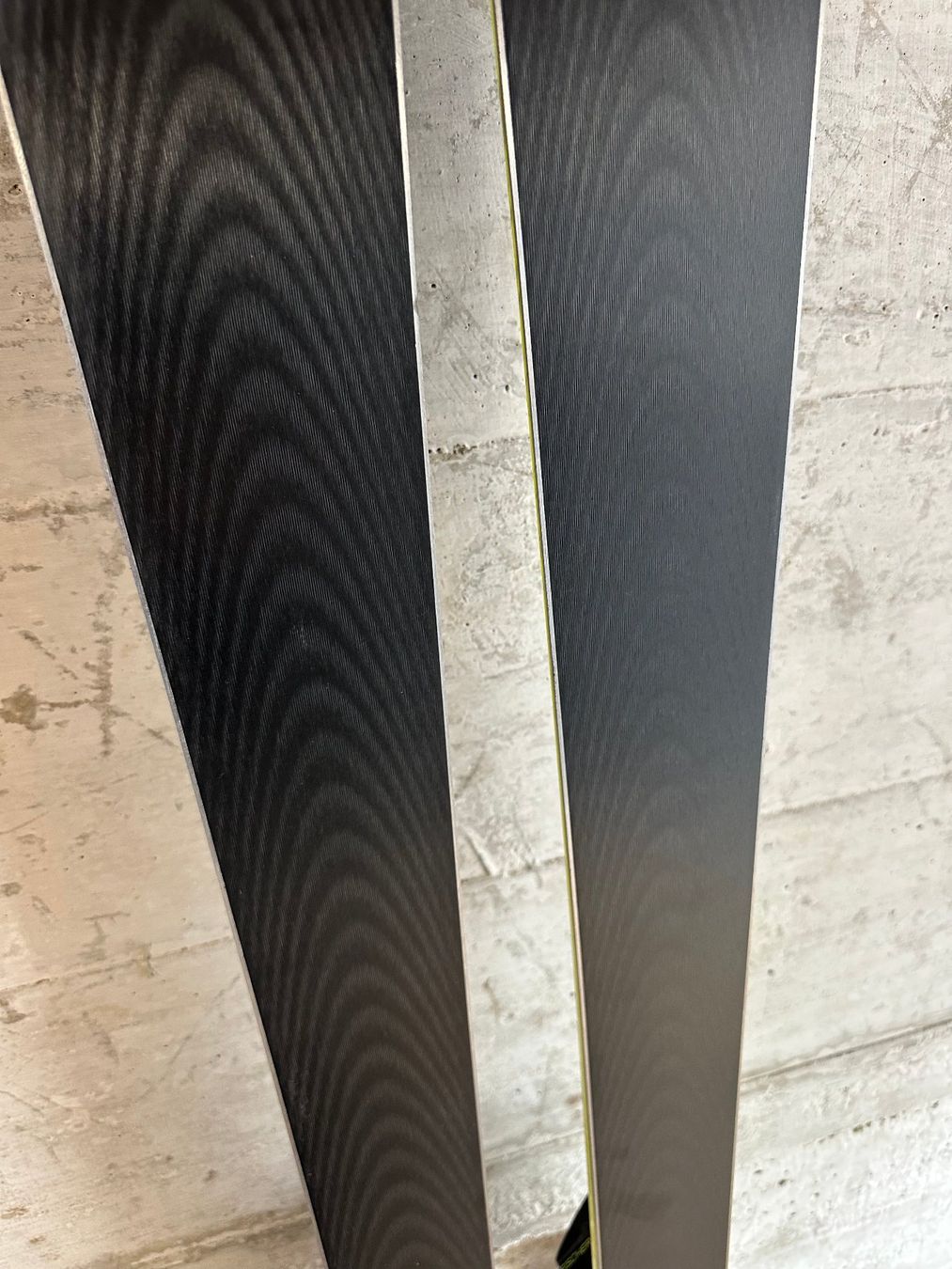 Fischer Skis: Fischer RC4 Ski 185CM – D'occasion à Emmenbrücke par karkarkar 4
