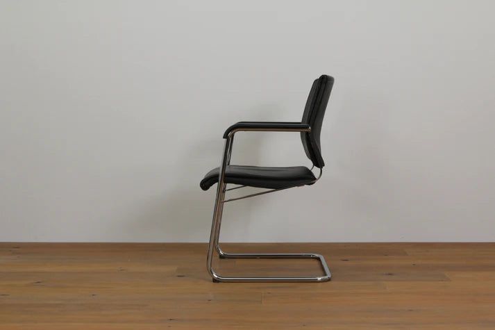 Wilkhahn Chaises: Freischwinger Wilkhahn Sito Leder 274/55 – D'occasion à Affoltern am Albis par Zapro 1