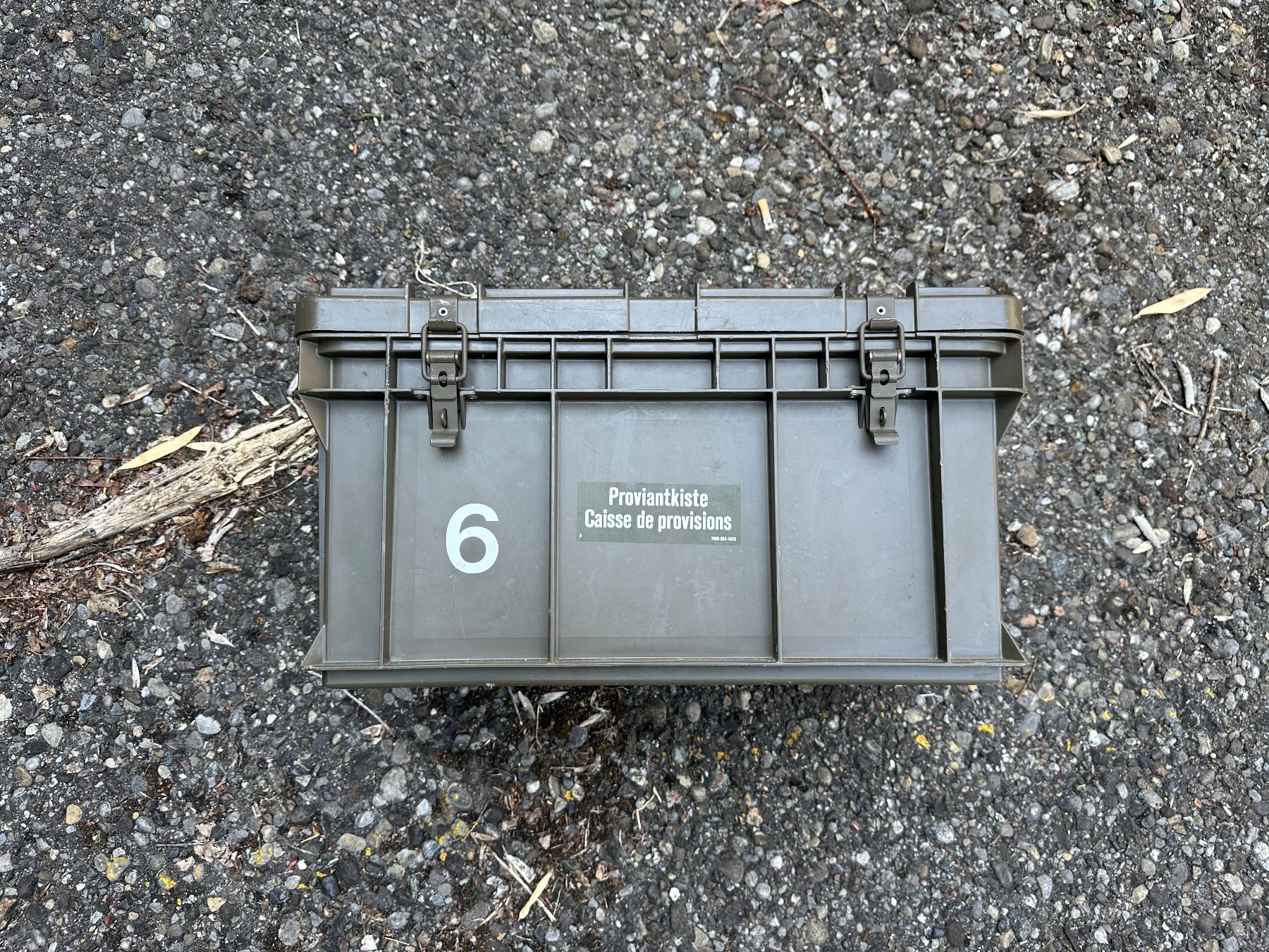 Casse di trasporto: Proviantkiste / Transportbox Schweizer Armee / Preis pro Stk – Usato da Zürich venduto da frauflufelberg 6