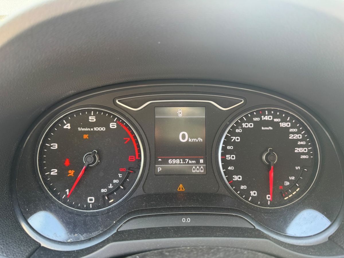 Audi Autos: Audi A3 1.8T QUATTRO – Defekt aus Thônex von COCO_VR6 9