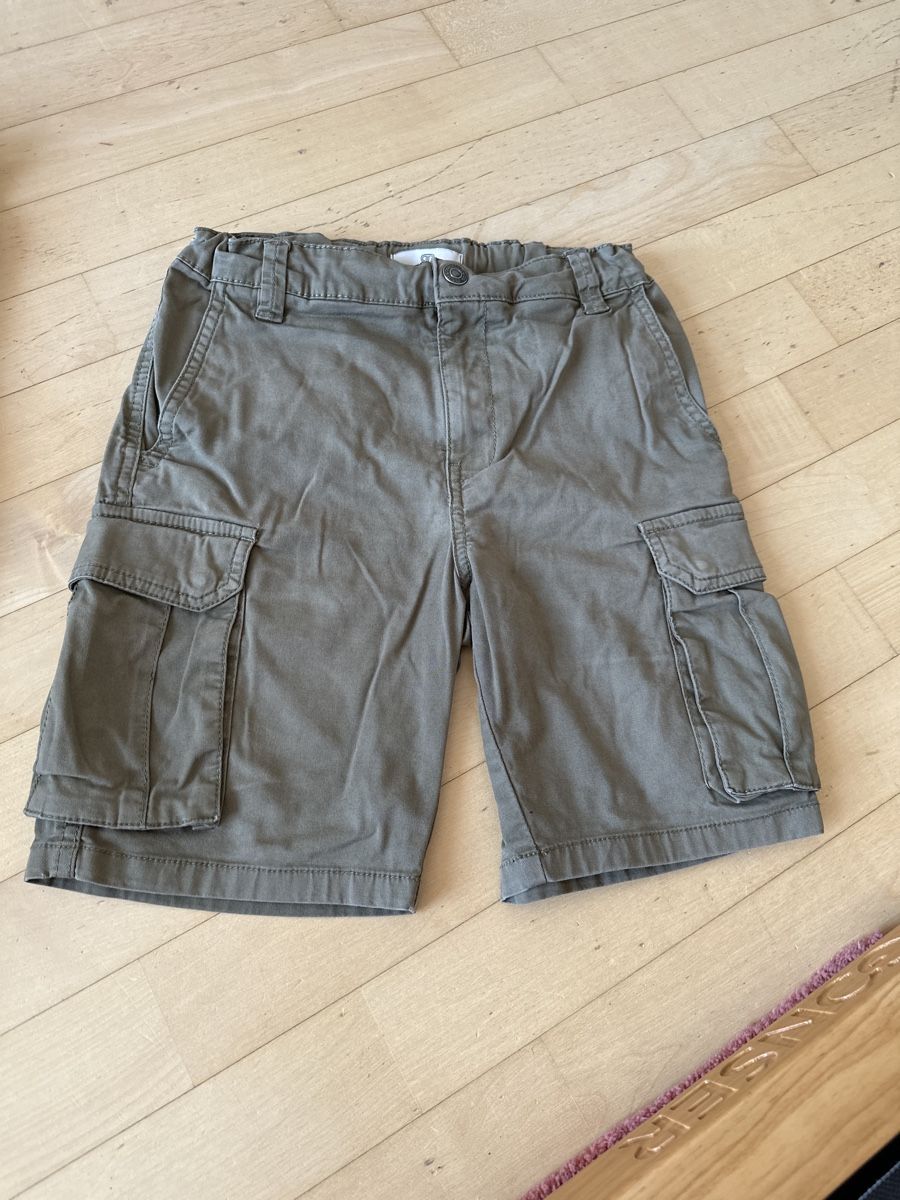 Lotti & Set di vestiti: 2 kurze Hosen – Usato da Zizers venduto da special_peanuts 3