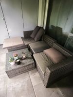 Rattan Lounge