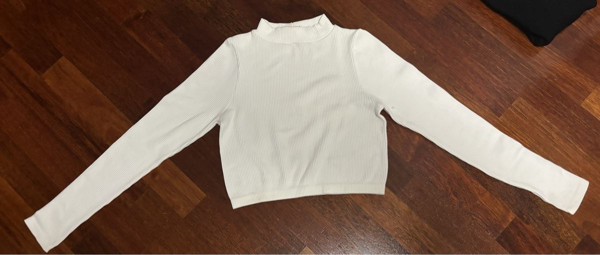 Stradivarius Camicette, T-shirt & Top: Langarm T-Shirt – Usato da Dättlikon venduto da Cocco2