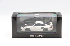 Porsche 911 997 GT2 RS 2010 1:43 Minichamps
