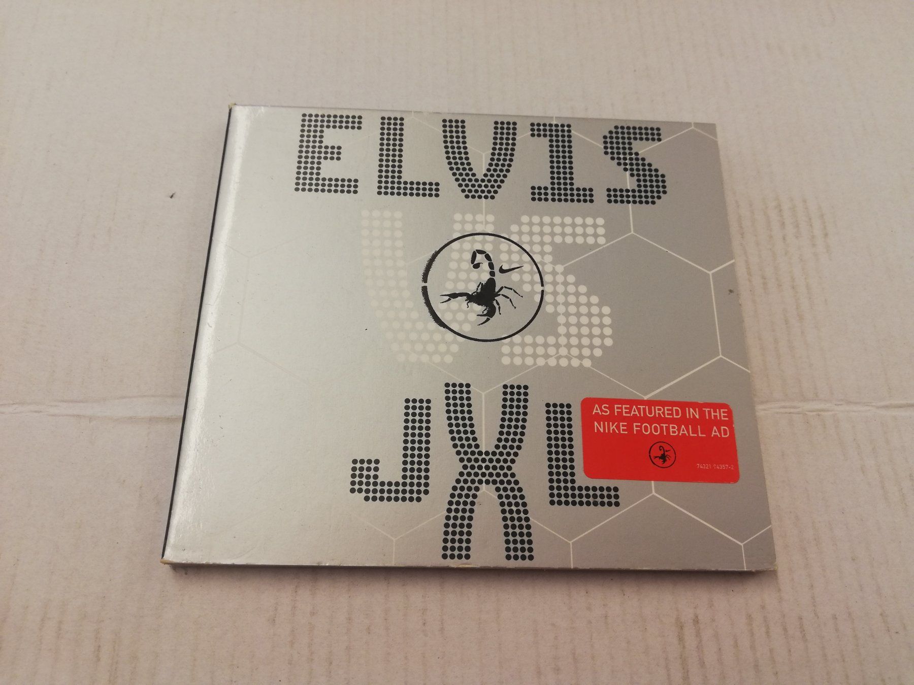 CD: ELVIS VS JXL - A LITTLE LESS CONVERSATION – Usato da Bern venduto da Vinylsound.ch
