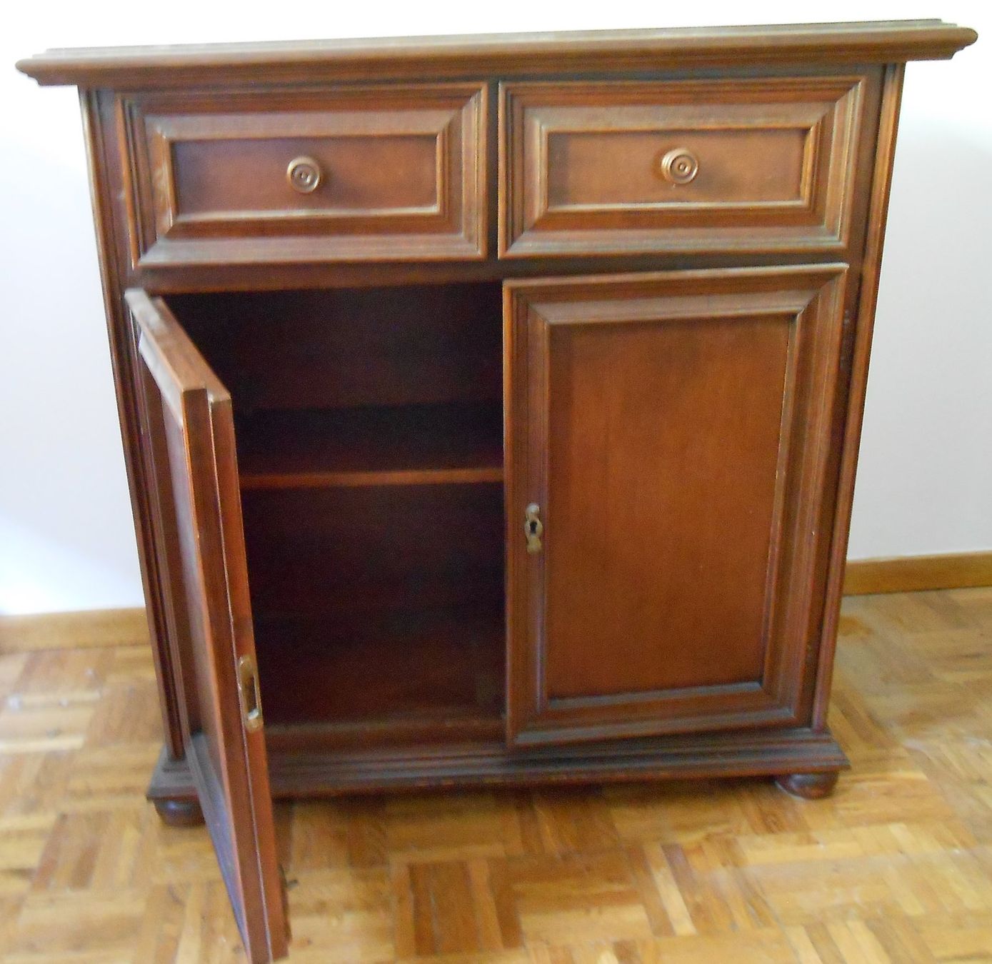Kommoden: Commode – Gebraucht aus Bossonnens von ysc_9q2f