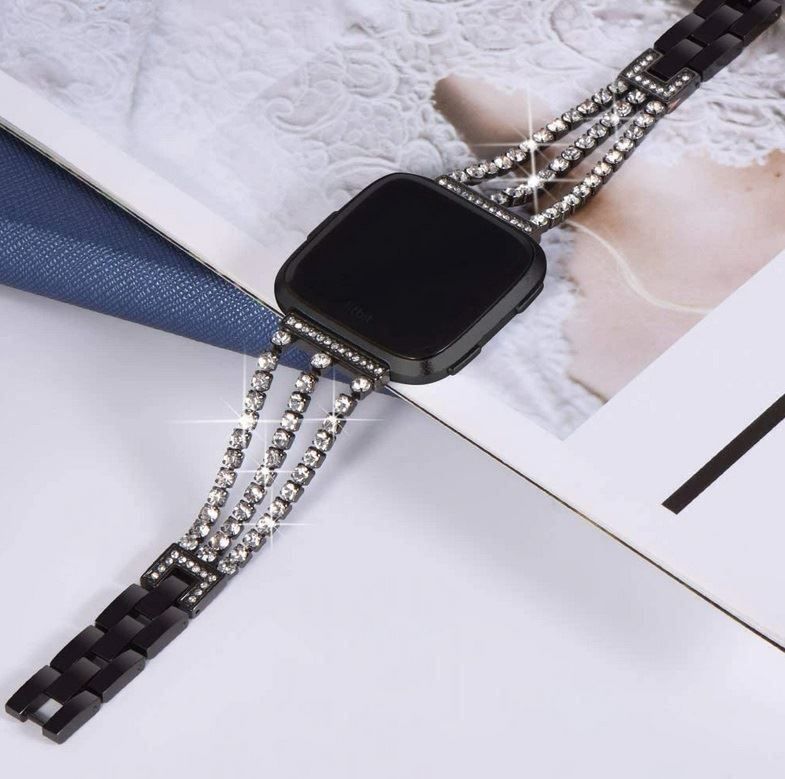 Fitbit Smartwatch: Armband Bracelet Luxus für Versa 3/4 Sense 2 – Neu und originalverpackt aus Lausanne von WATCH-WORLD 2