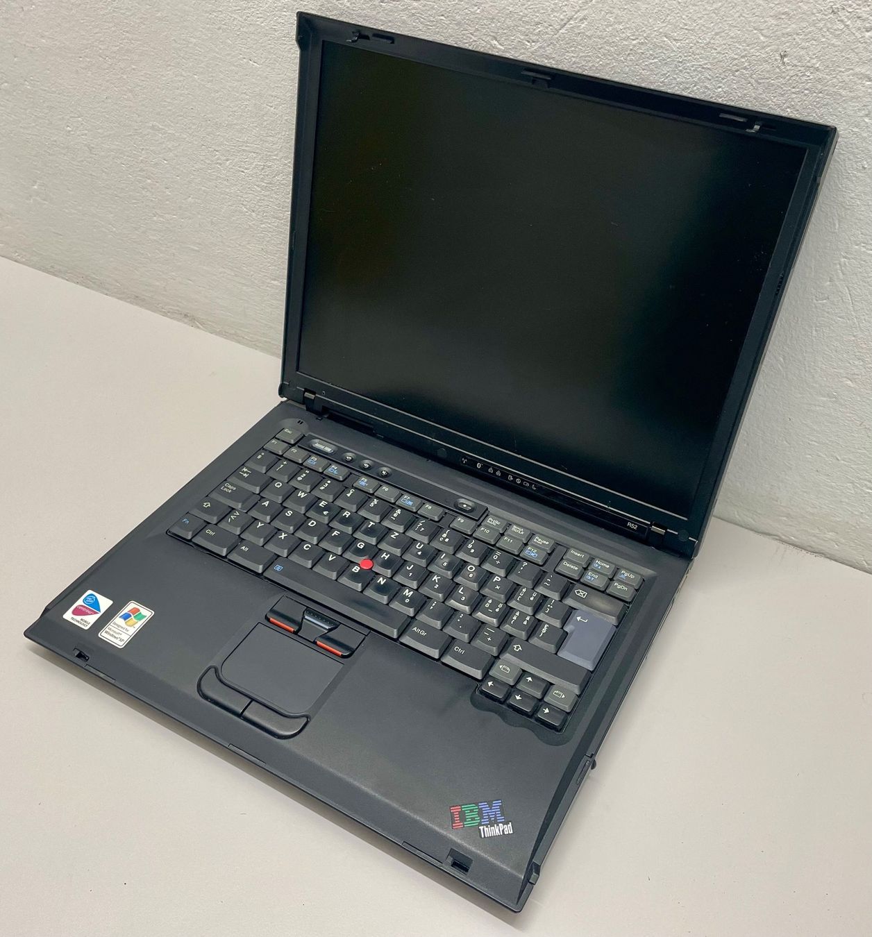 IBM Notebook: IBM Thinkpad R52 – Difettoso da Niederdorf venduto da LeptonAG