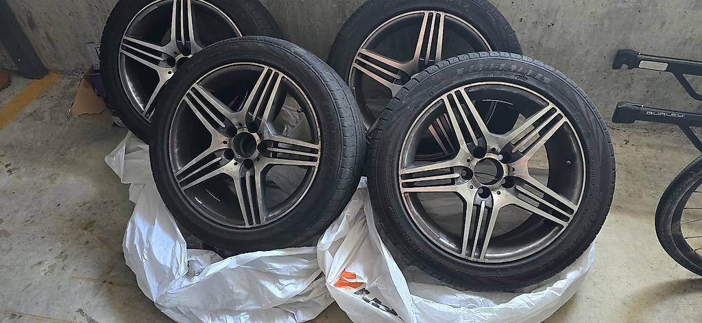 Mercedes-Benz Felgen: Mercedes E250 17 Zoll Originalfelgen – Gebraucht aus Büron von Nilya77