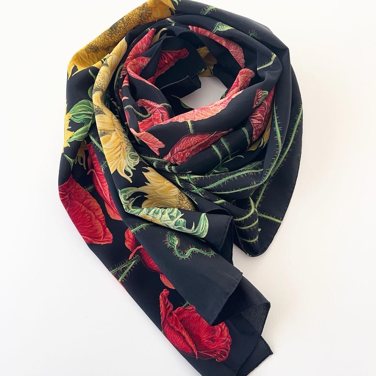 Fabric Frontline Foulard & Sciarpe: FABRIC FRONTLINE Silk Scarf – Nuovo (secondo la descrizione) da Emmen venduto da Avviivva_Com2023 4