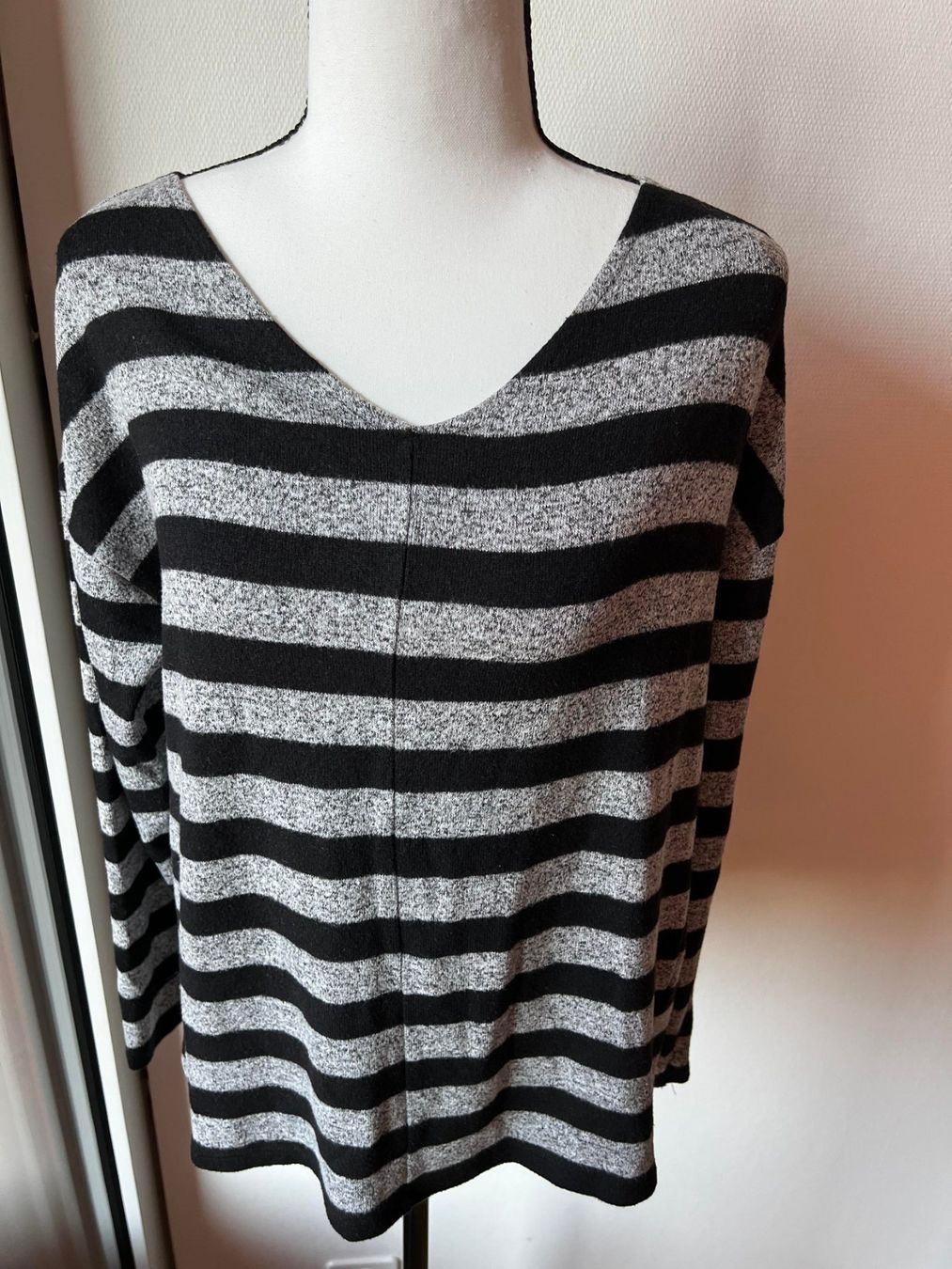 Maglioni & Felpe: Pullover S/M – Usato da Riehen venduto da edu_92w7