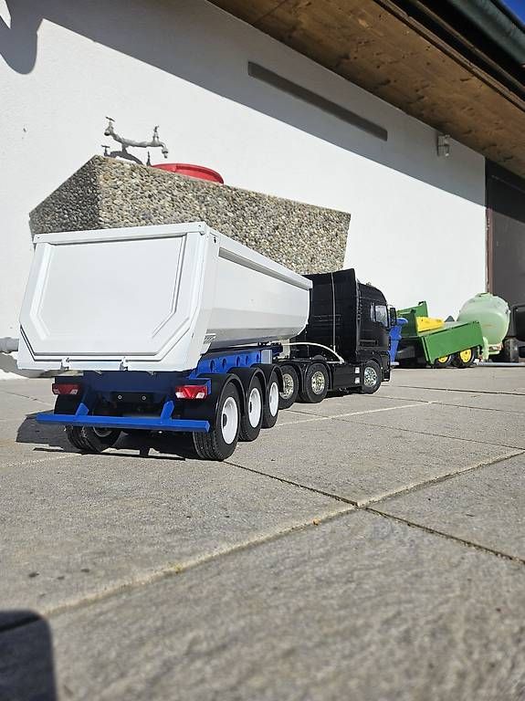 Tamiya Modellismo RC: RC Modell MAN TGX 26.540 – Usato da Neuendorf venduto da cel_xp5x 1