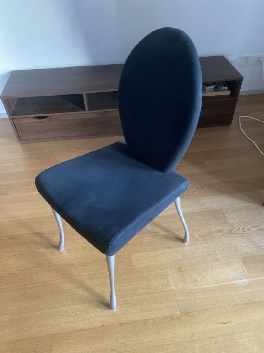 Sedie: Dark Blue Chair – Usato da Zürich venduto da raf_kx9v