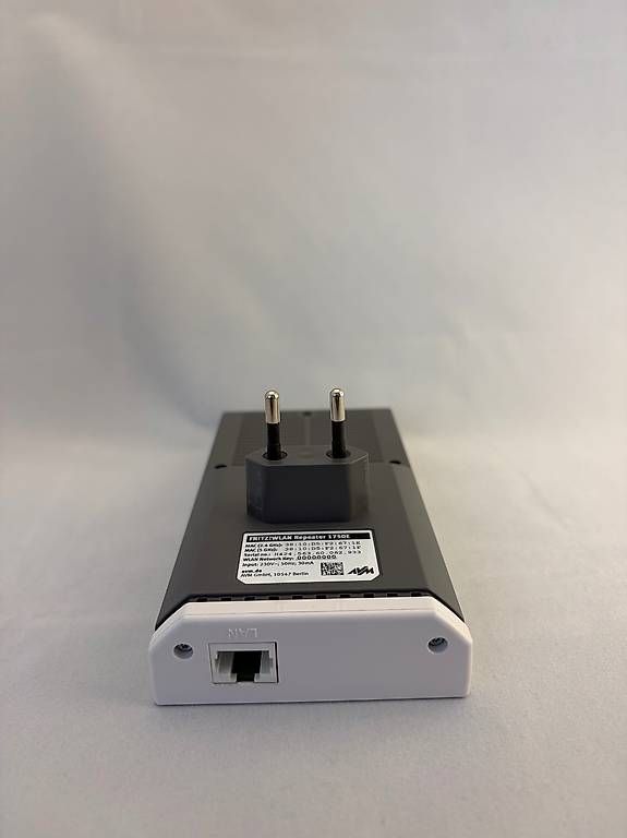 WiFi: Fritz! WLAN Repeater 1750E – Usato da Wängi venduto da Stauni 2