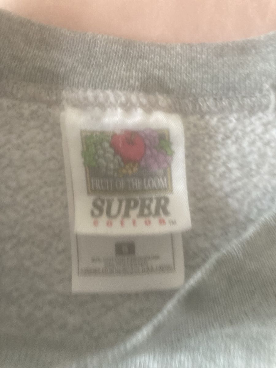Maglioni & Felpe: Sweat vintage  – Usato da Montreux venduto da princessleia 1