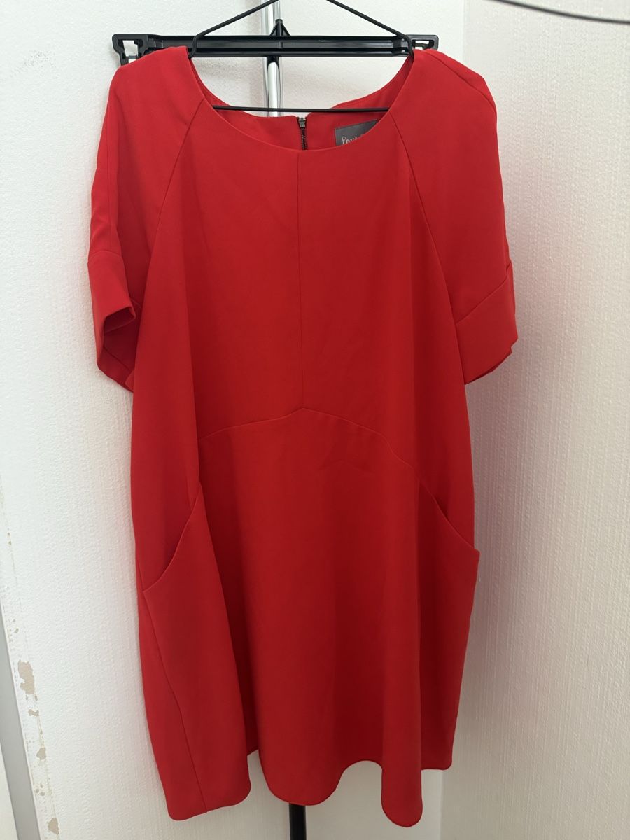 Kleider: Phase Eight Kleid – Neu (gemäss Beschreibung) aus Abtwil SG von Fcbayern1992