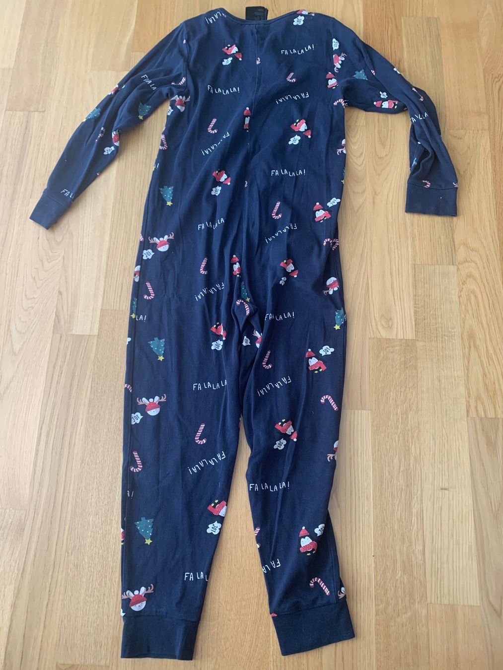 H&M Tute: Pyjama Jumpsuit Gr. 122/128 – Usato da Zürich venduto da Lucinka21 1