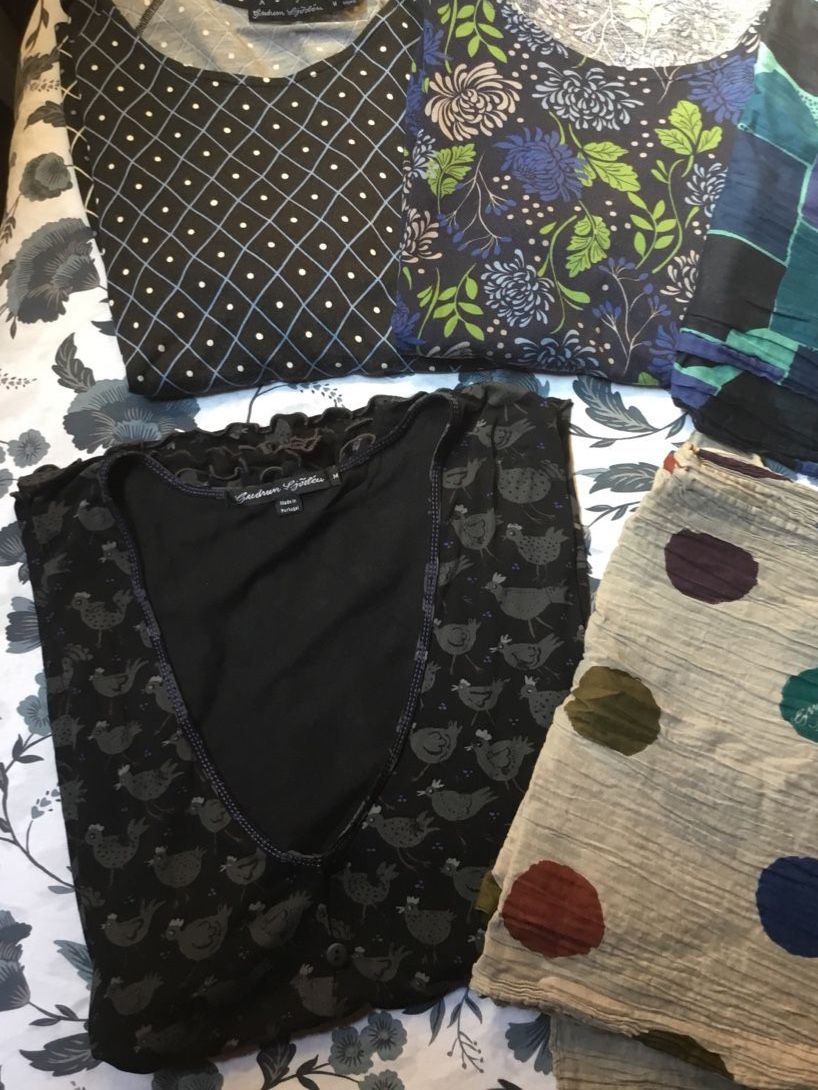 Gudrun Sjöden Lots de vêtements: 3 Shirts/ 2 neue Schale – D'occasion à Zürich par marmely 1