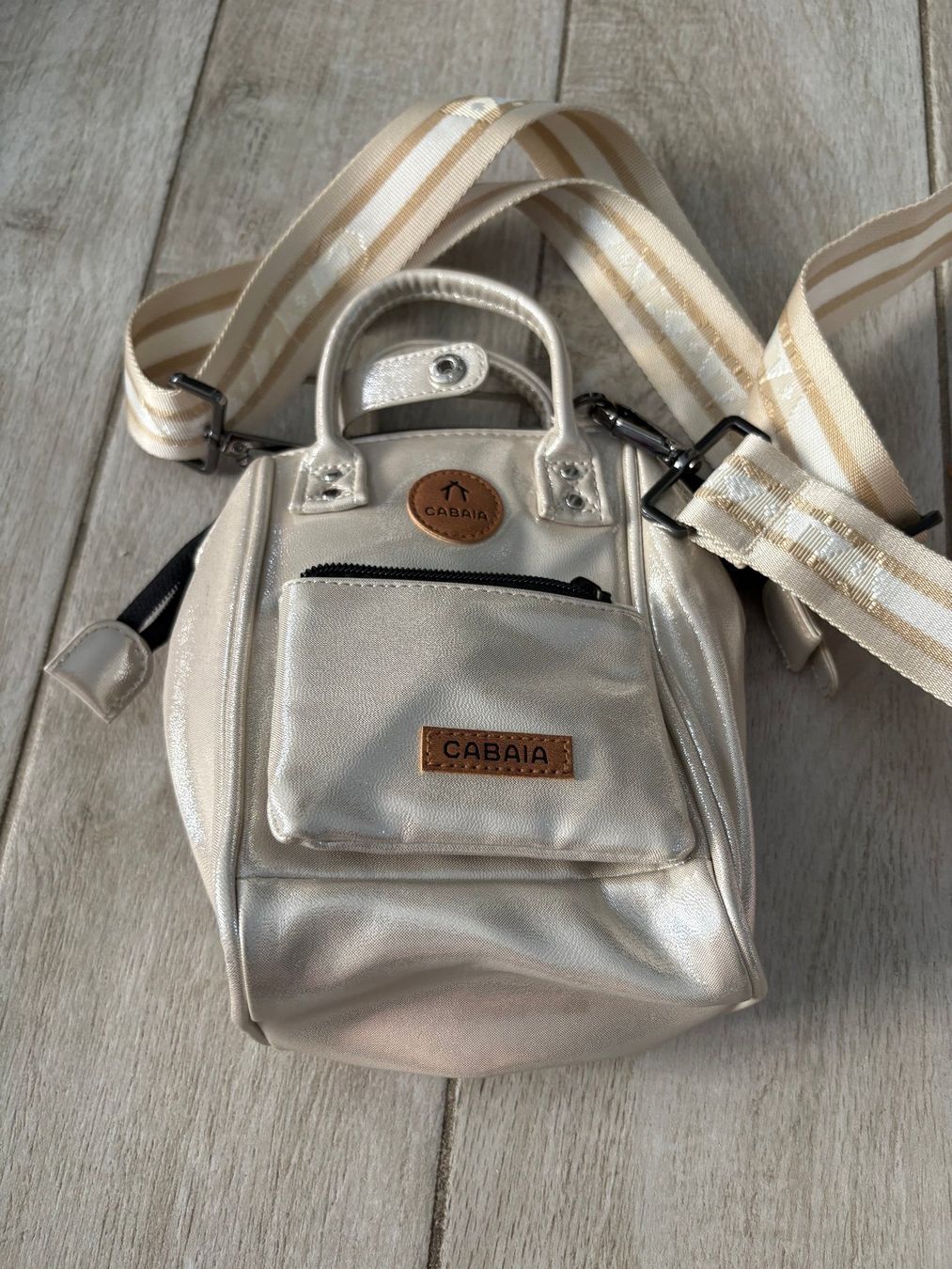 Cabaïa Altro in  Abbigliamento & Accessori: sacs Cabaia – Nuovo (secondo la descrizione) da Cheseaux-Lausanne venduto da marianne2908 3