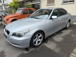 BMW 525 i 2007 essence automatique