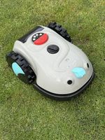 YARDCARE V100 Mähroboter ohne Begrenzungskabel + 2 Akkus