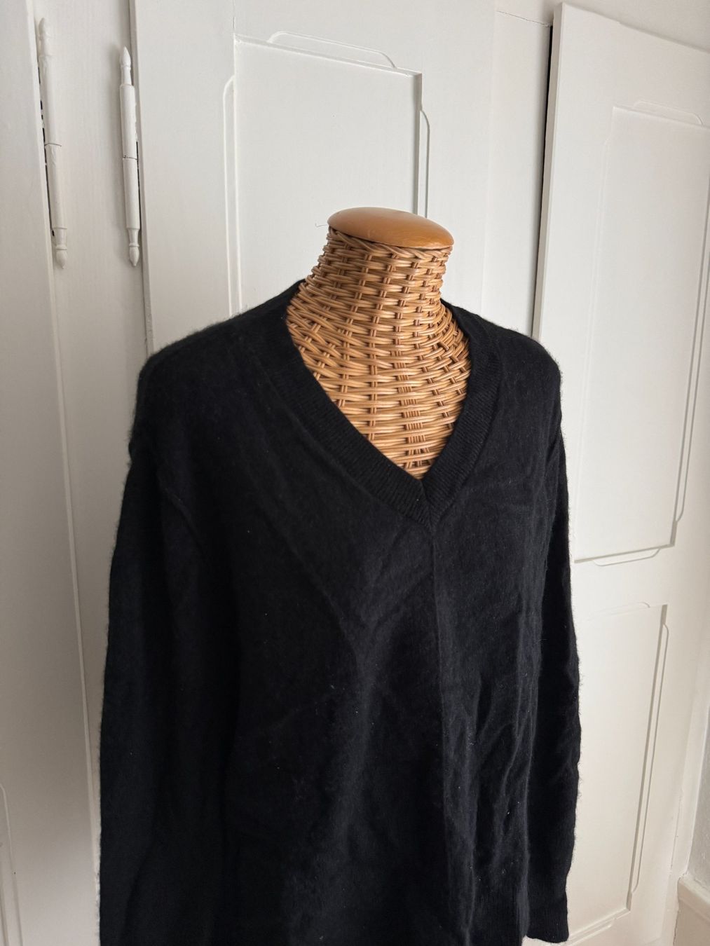 Pullover & Sweatshirts: MAGASCHONI - Kaschmir Pullover schwarz XL – Gebraucht aus Zürich von Diazaio 1