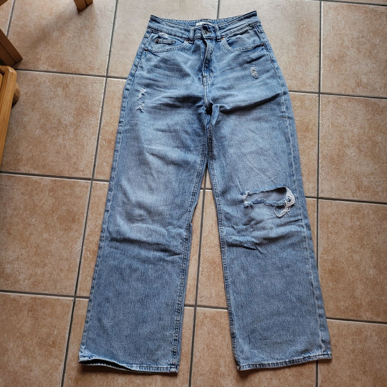 Jeans: Jeans H&M – Usato da Sion venduto da Oonathoo
