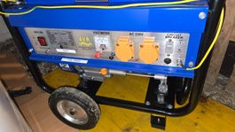 Stromaggregat 2,5kW STG3000 neuwertig
