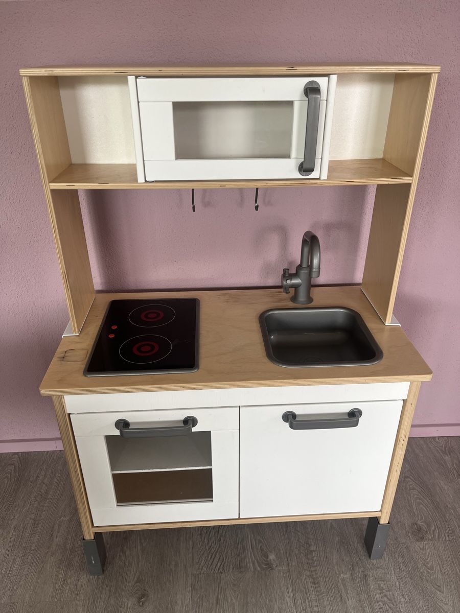 Ikea Giocattoli: Kinderküche – Usato da Volketswil venduto da esd_j76l