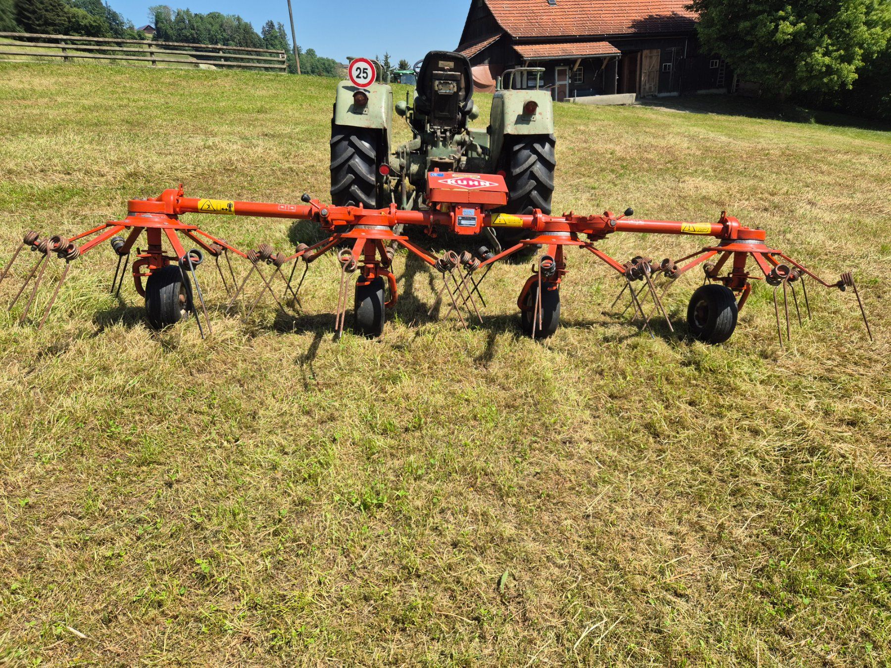 Tutte le macchine: Kreiselheuer Kuhn – Usato da Stein AR venduto da Bienli4 6