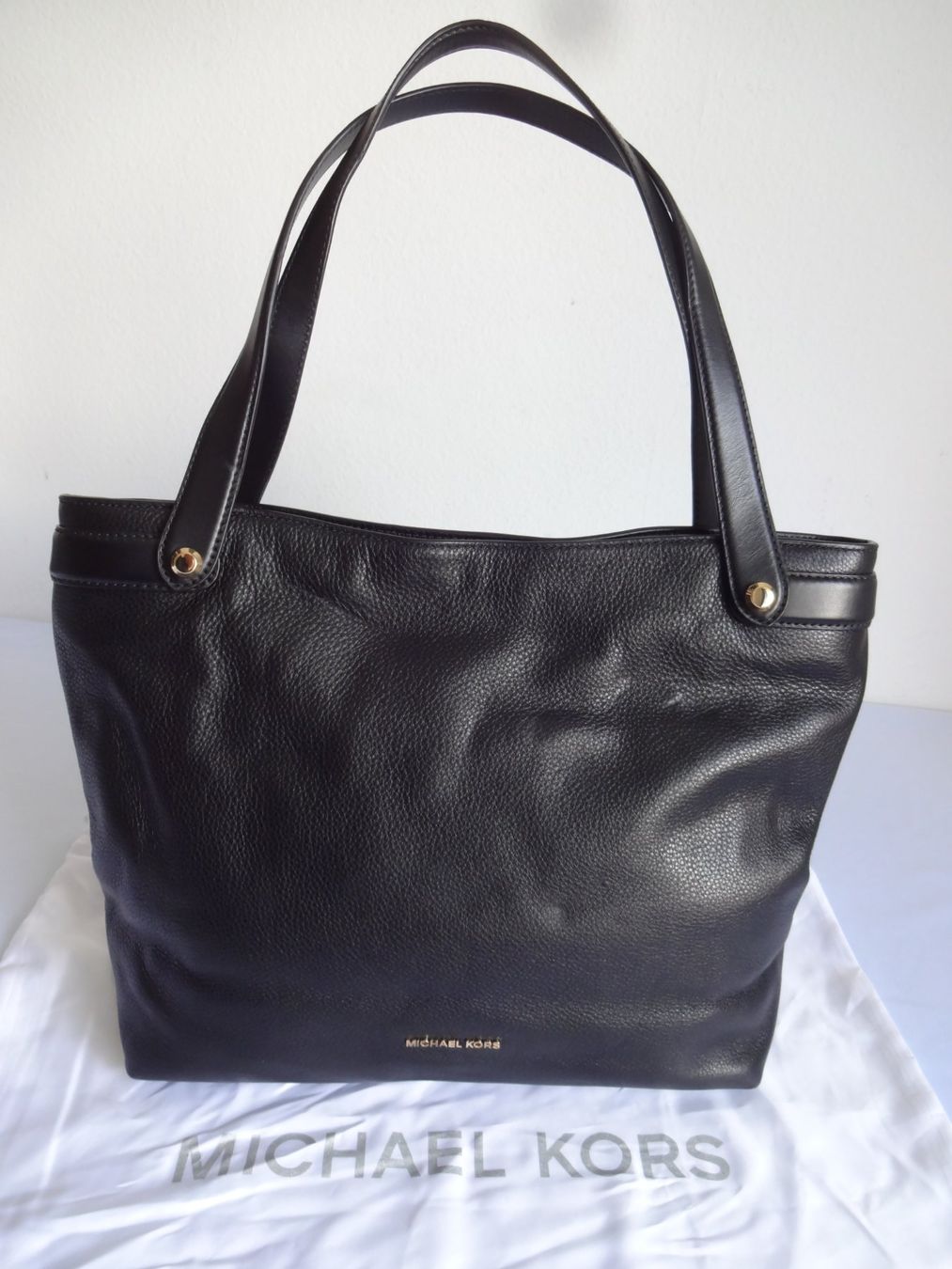 Michael Kors Borse da donna: "" MICHAEL KORS "" Hand /Umhängetasche – Usato da Frauenfeld venduto da Jahy 2