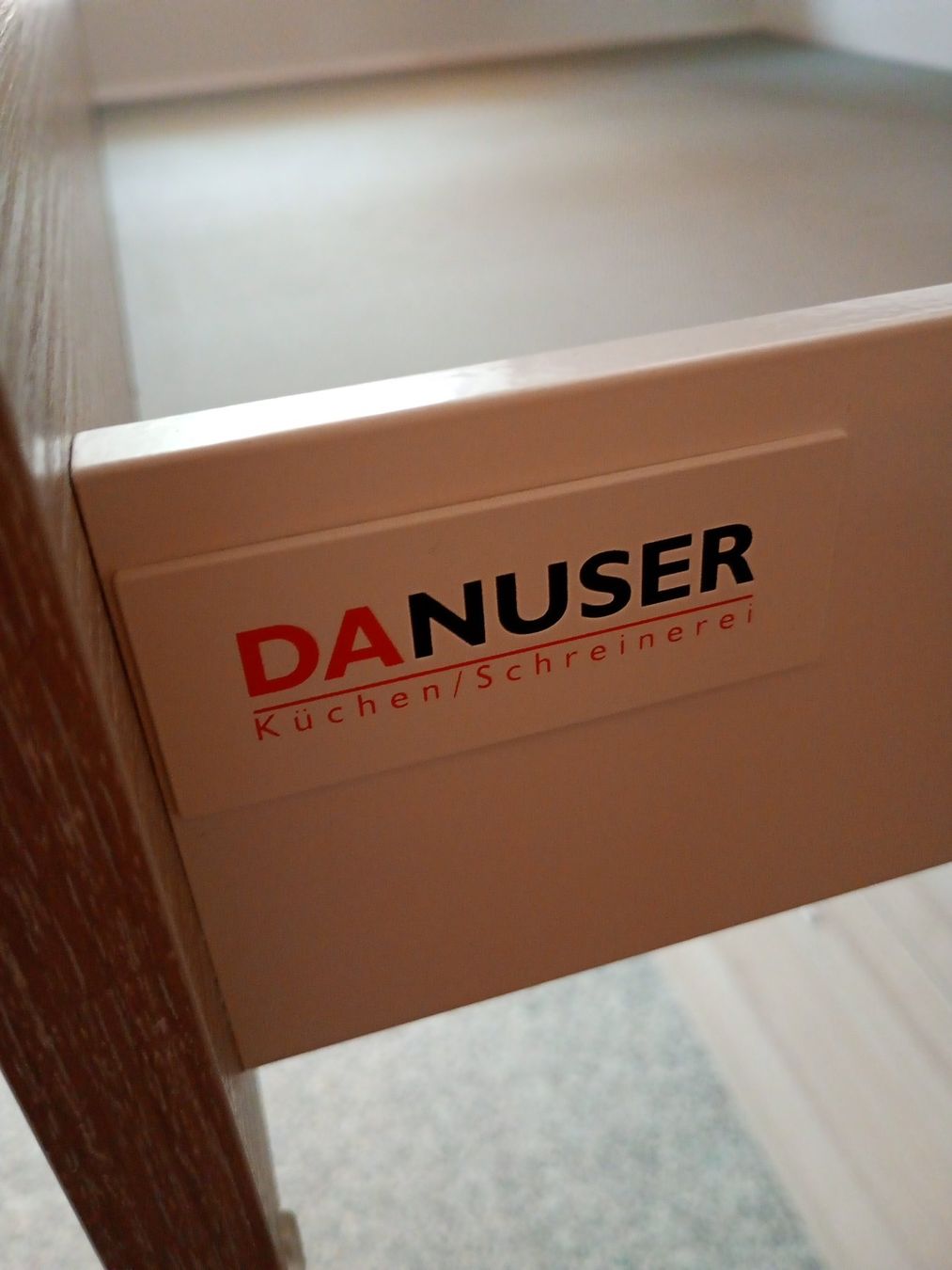 Credenze: Hochwertige modulare Wand danuser – Usato da Stein AR venduto da lau_ff92 1