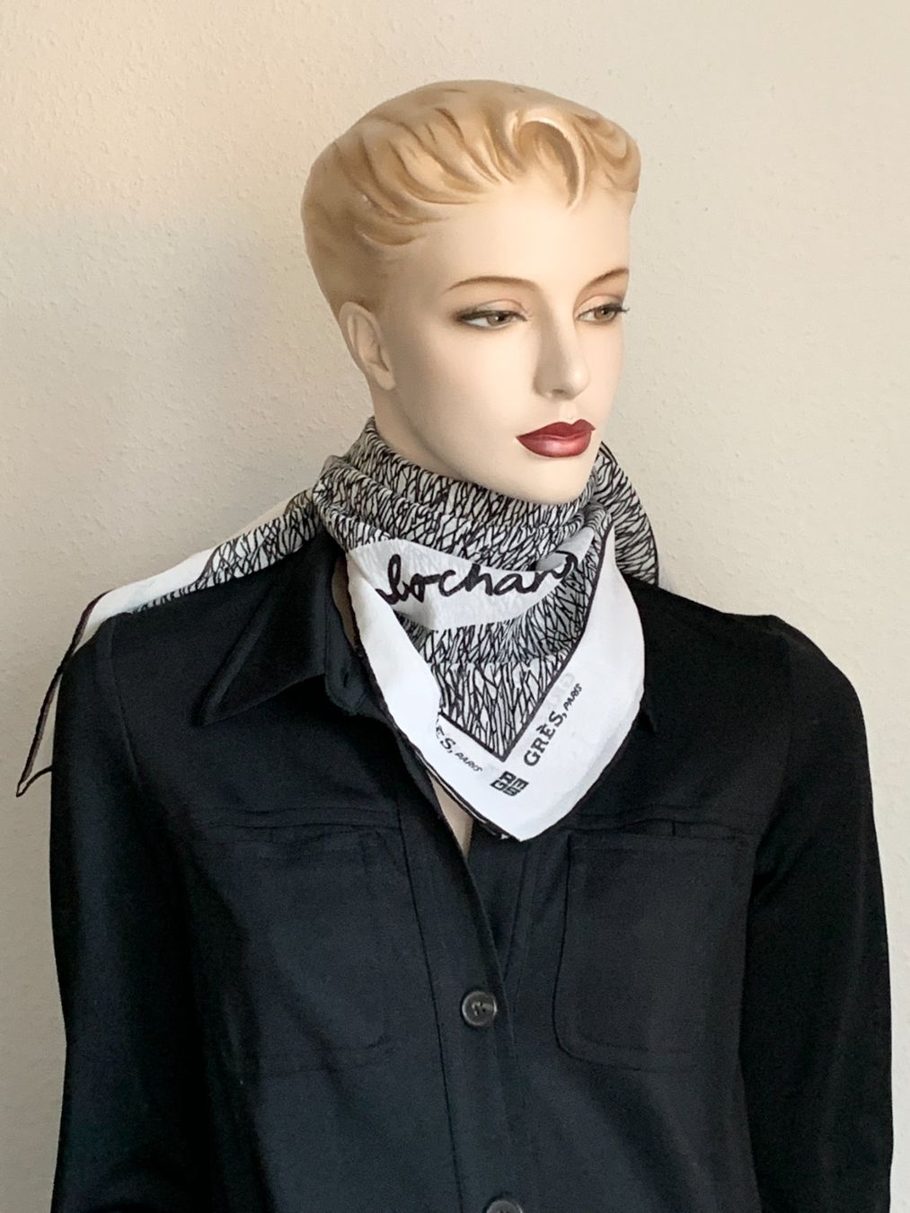 Foulards, Tücher & Schals: 2 Foulard von Grès Paris "Cabochard und Quiproquo" – Gebraucht aus Kloten von Nephty 3