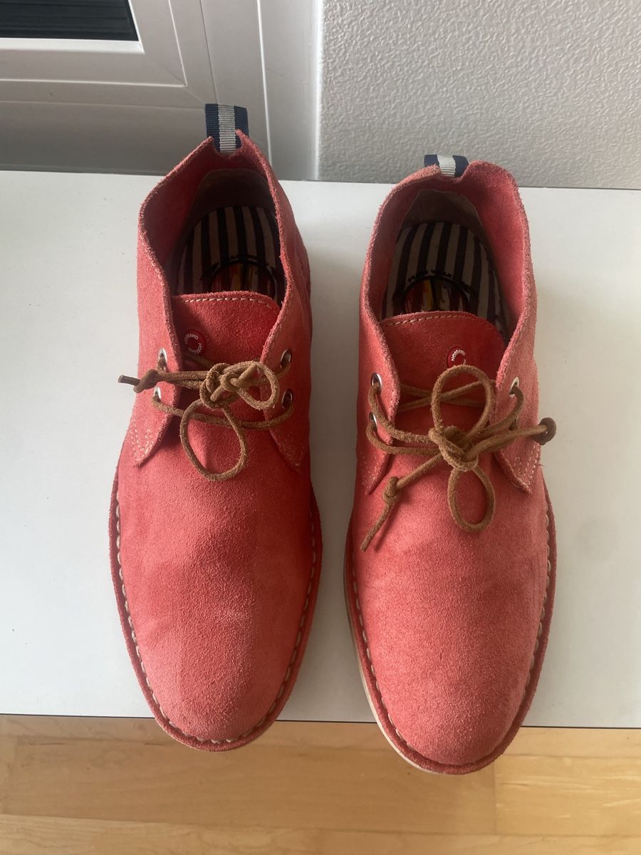 Scarpe da uomo: Coole rote Wildlederschuhe Gr.40 – Nuovo (secondo la descrizione) da Winterthur venduto da Lili3435 3