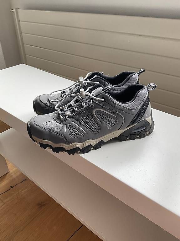 Graceland Chaussures hommes: Schuhe – Neuf (Voir description) à Andermatt par renam
