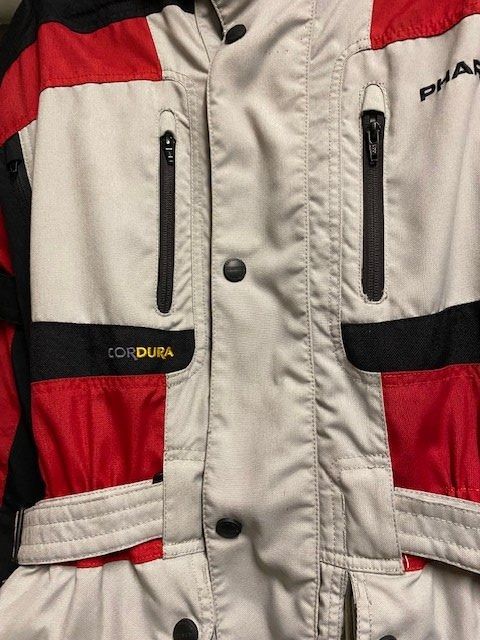 Jacken: Motorradjacke Pharao – Gebraucht aus Horgen von  3