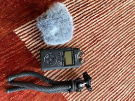 Tascam DR-40X, Windschutz, Stativ, ink. Garantie