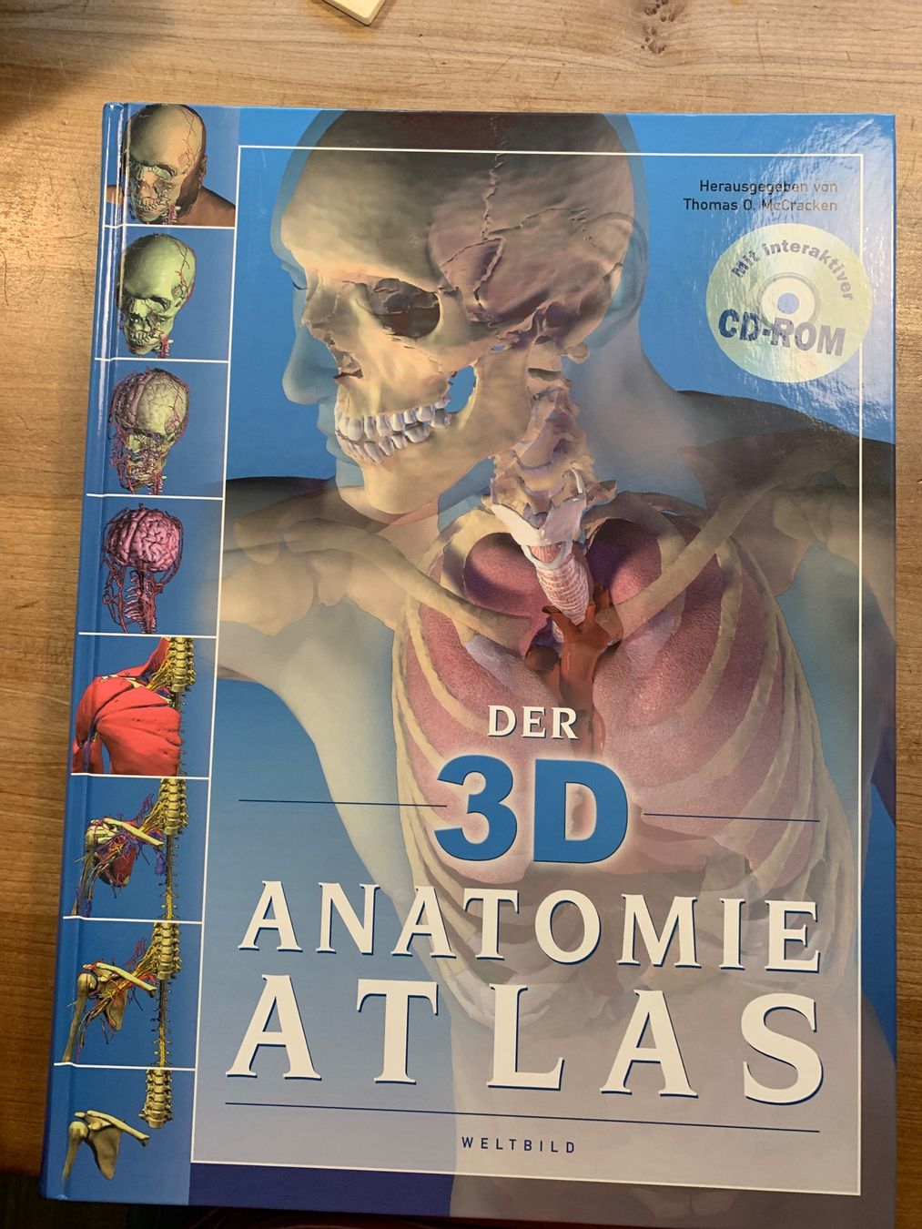 Bücher: Buch Anatomie Atlas – Gebraucht aus Neerach von Flomaja